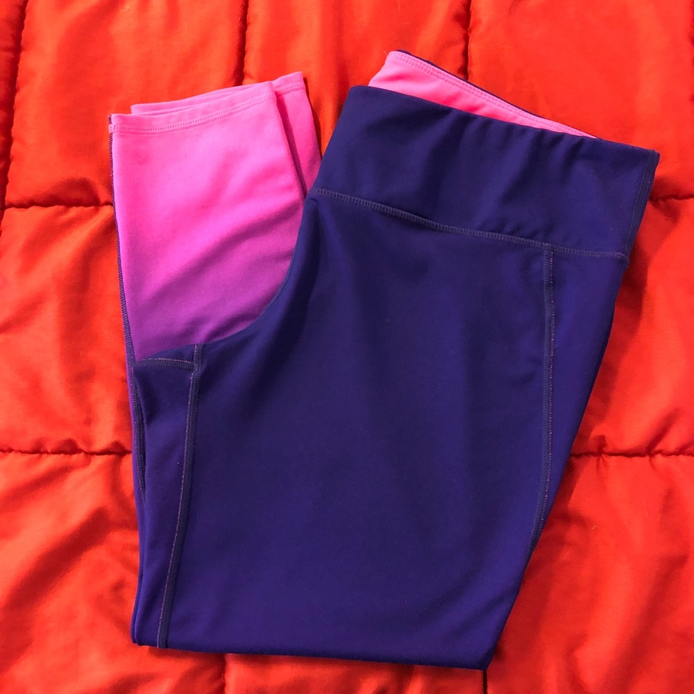 Gap Fit Capris XL